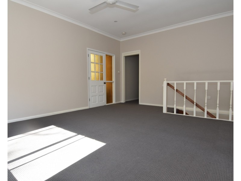 10 Tivoli Esplanade, Como NSW 2226