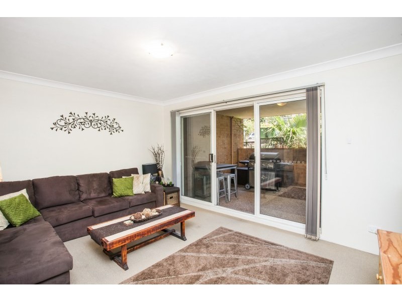 9/4-6 Railway Crescent, Jannali NSW 2226