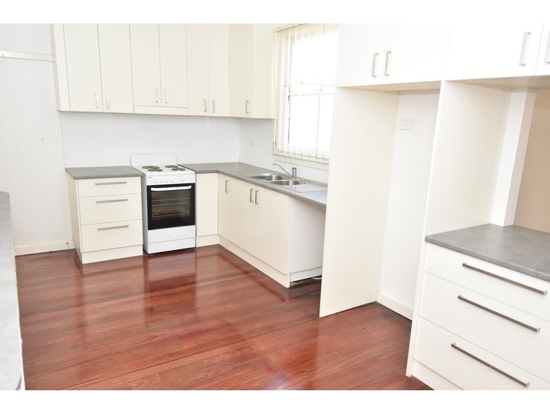 14 Burunda Street, Como NSW 2226