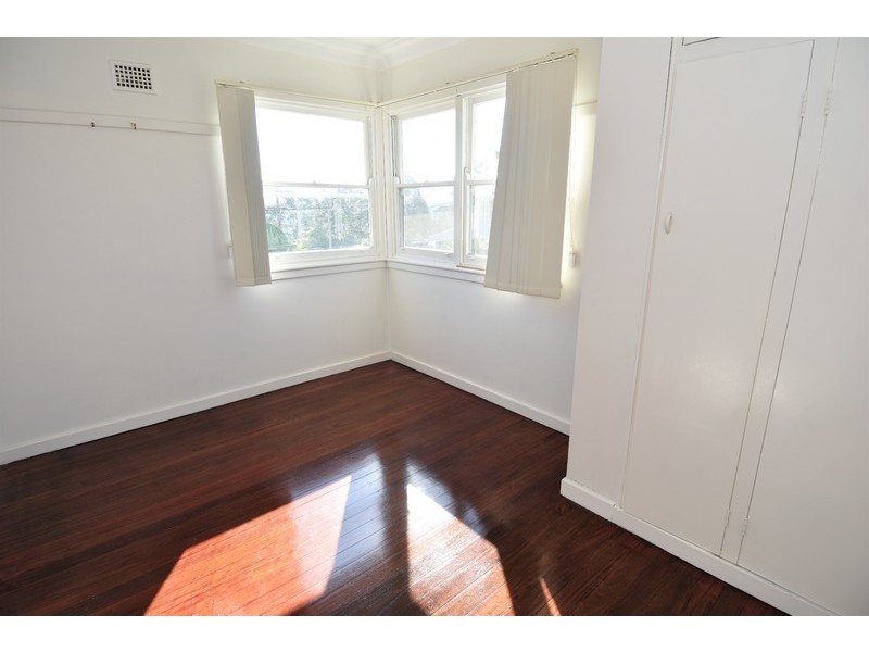 14 Burunda Street, Como NSW 2226