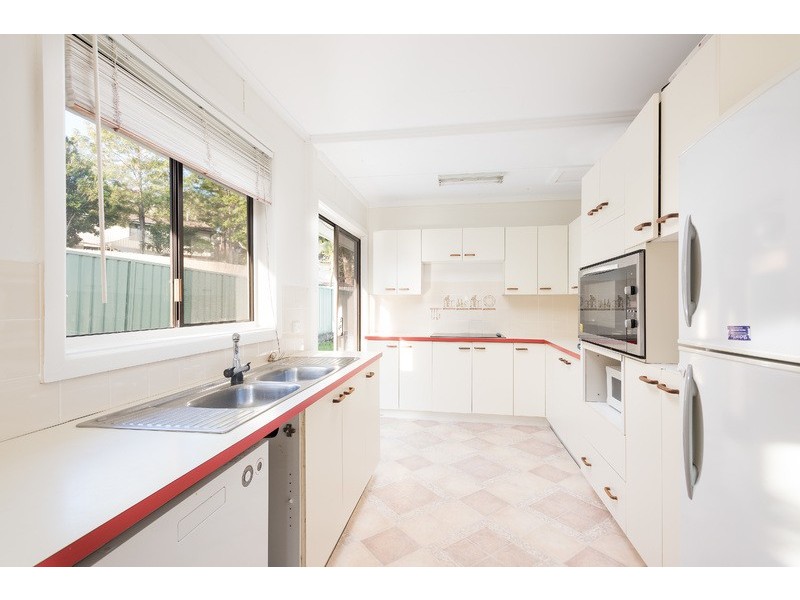 6 Wybalena Place, Jannali NSW 2226