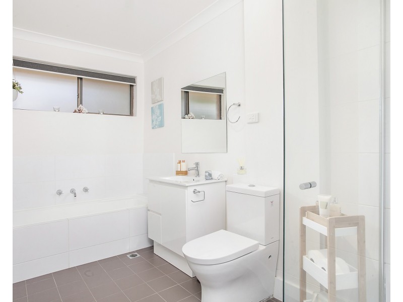 2/20-22 Toronto Parade, Sutherland NSW 2232