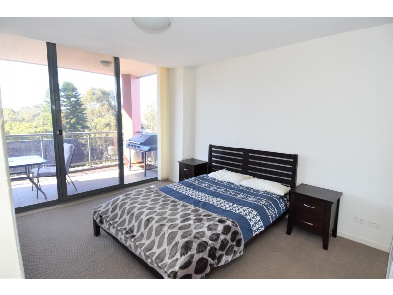 12/11-15 Gray Street, Sutherland NSW 2232