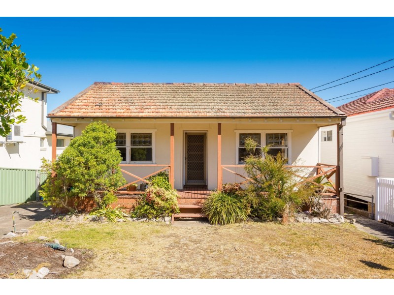 12 Bulumin Street, Como NSW 2226