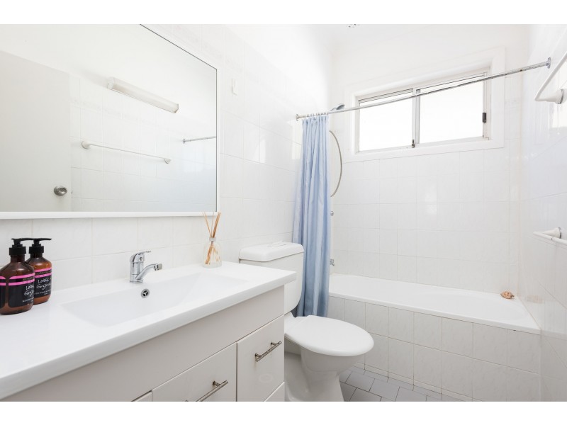 12 Bulumin Street, Como NSW 2226