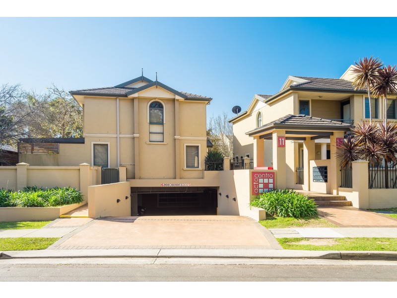 8/11-17 Acton Street, Sutherland NSW 2232