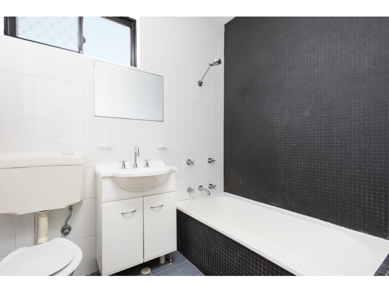 1/143 Clareville Avenue, Sandringham NSW 2219