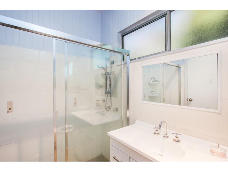 38 Oakwood Street, Sutherland NSW 2232