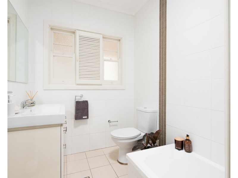 13 Loves Avenue, Oyster Bay NSW 2225