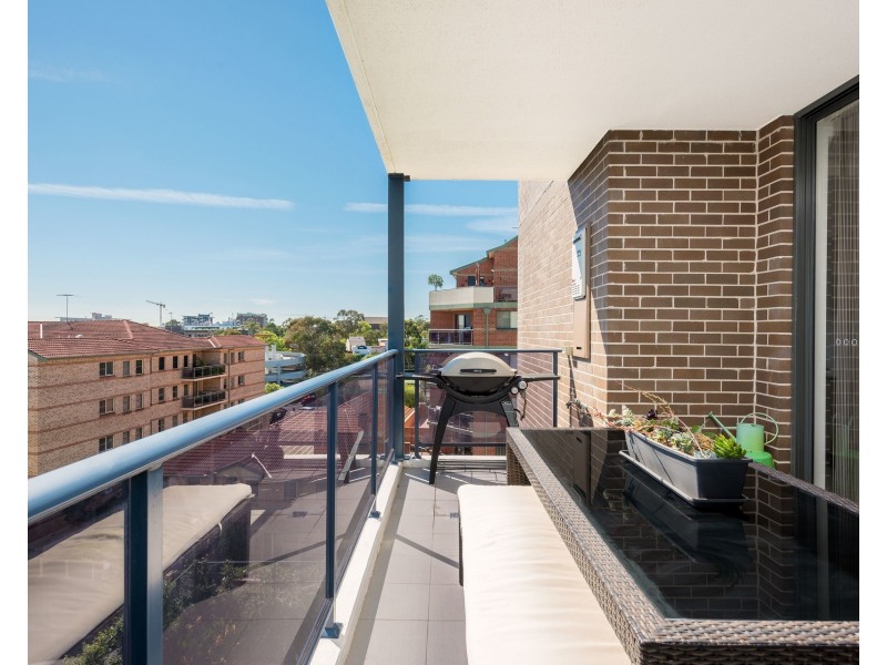 21/10-18 Robertson Street, Sutherland NSW 2232