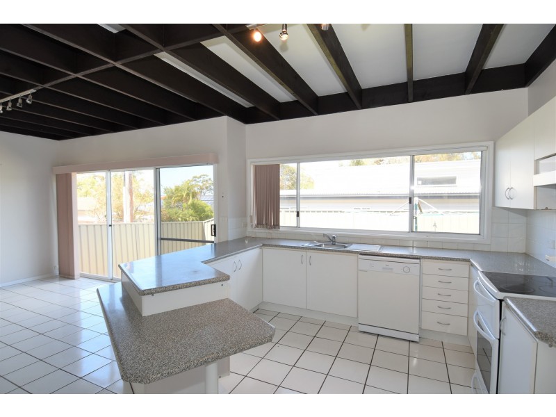 32 Seventh Avenue, Jannali NSW 2226