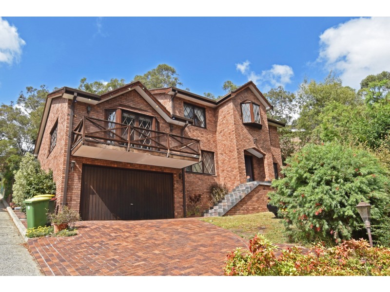 13 Farrer Place, Oyster Bay NSW 2225