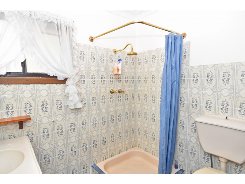 13 Farrer Place, Oyster Bay NSW 2225