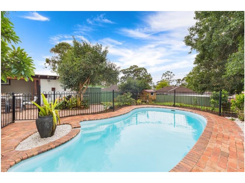 16 Bunarba Road, Gymea Bay NSW 2227