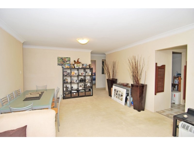 18/87-89 Flora Street, Sutherland NSW 2232