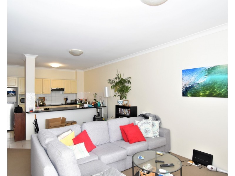 25/9-15 East Parade, Sutherland NSW 2232