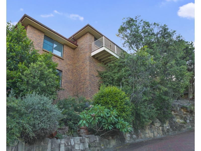 2/17 Binya Place, Como NSW 2226