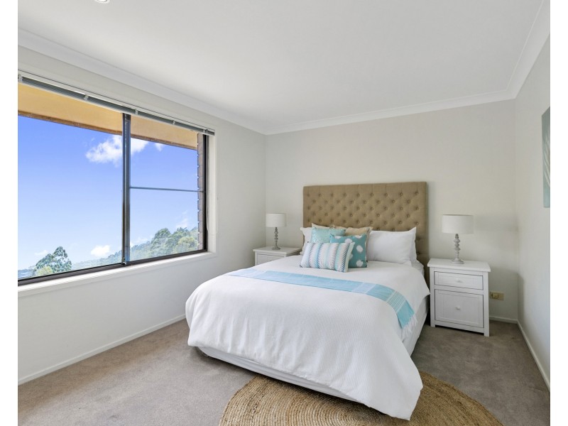 2/17 Binya Place, Como NSW 2226