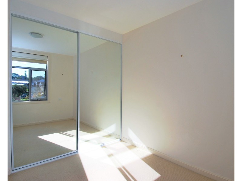 302/53 Merton Street, Sutherland NSW 2232