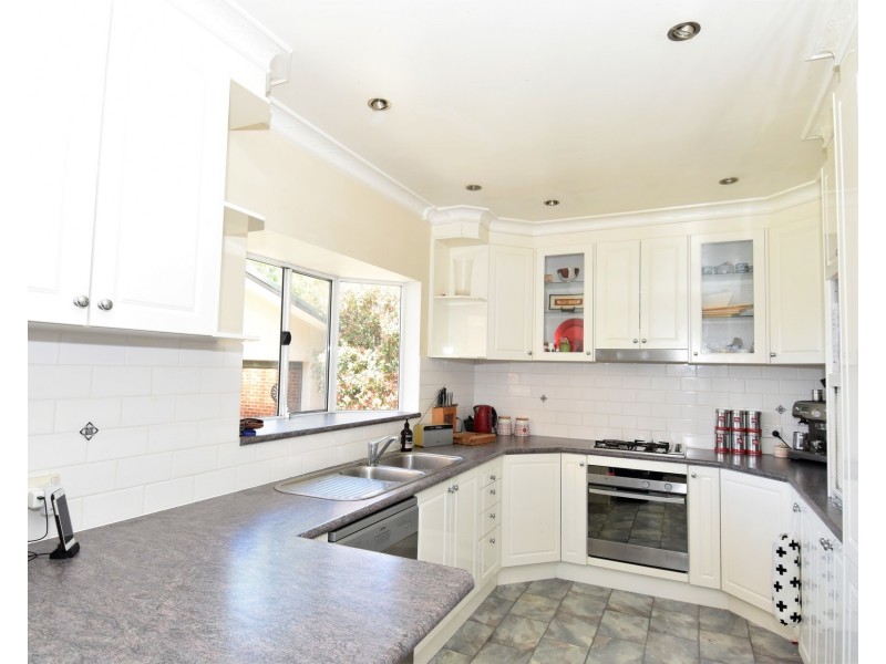 96 Acacia Road, Kirrawee NSW 2232