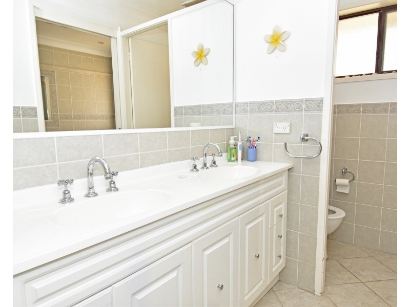 10 Bangaroo Street, Bangor NSW 2234