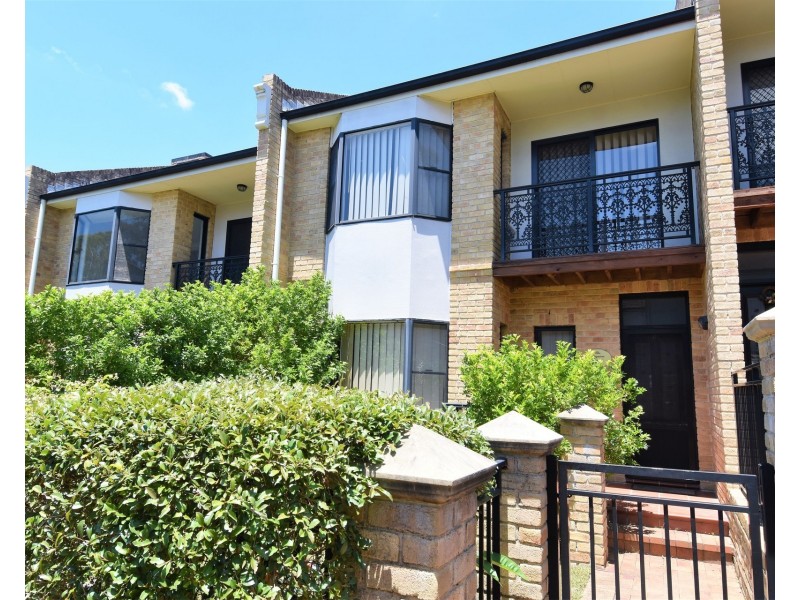 8/146 Waratah Street, Sutherland NSW 2232