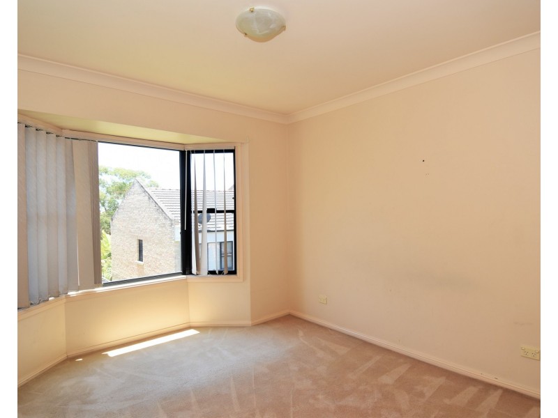 8/146 Waratah Street, Sutherland NSW 2232