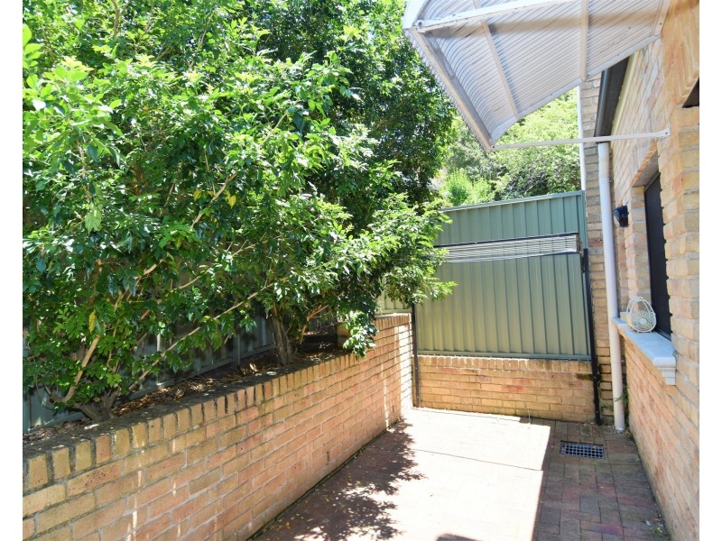 8/146 Waratah Street, Sutherland NSW 2232