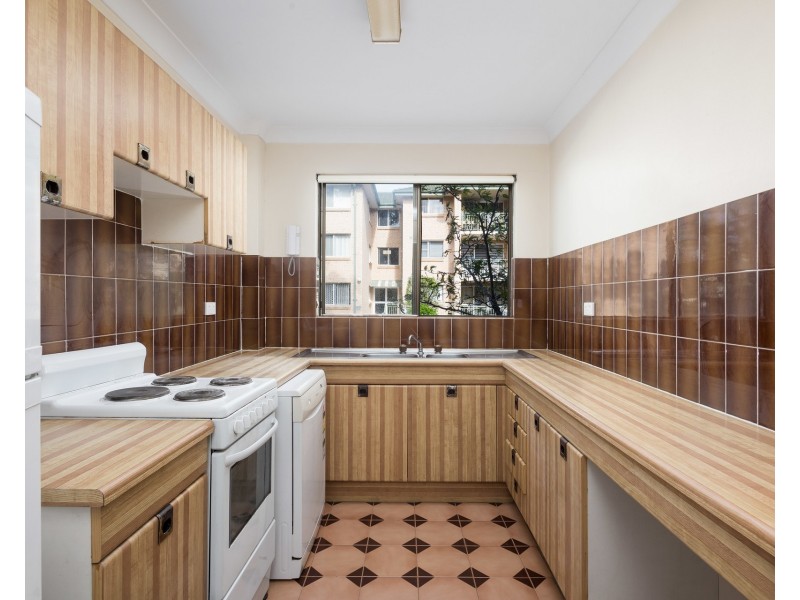 1/131-139 Oak Road, Kirrawee NSW 2232