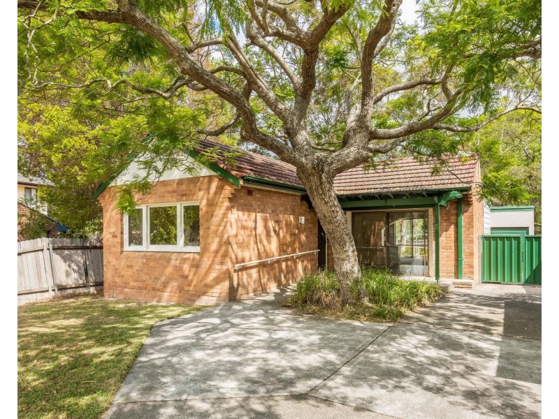 24 Bulumin Street, Como NSW 2226