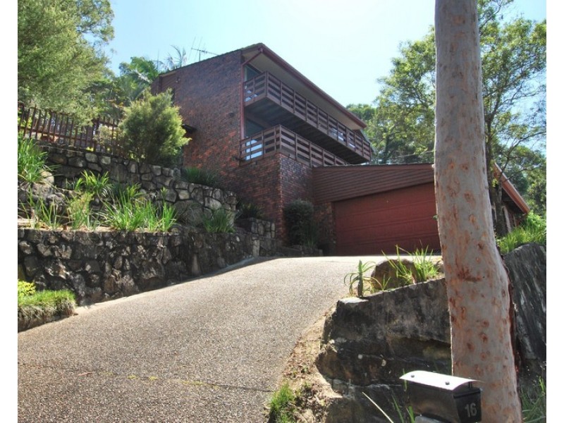 16 Upper Washington Drive, Bonnet Bay NSW 2226