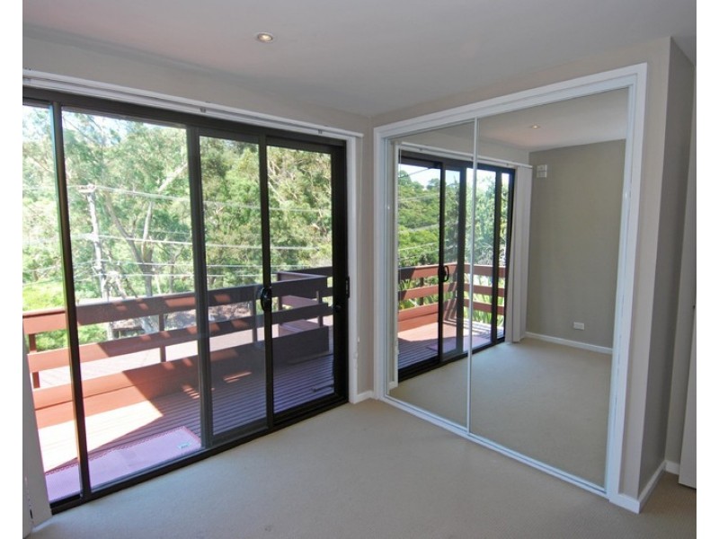 16 Upper Washington Drive, Bonnet Bay NSW 2226