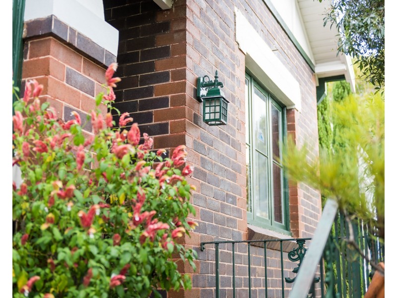 5 Erang Street, Carss Park NSW 2221