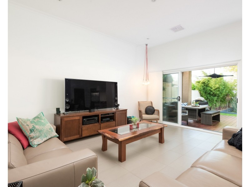 39 Yamba Road, Como NSW 2226