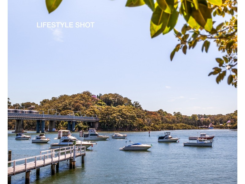 39 Yamba Road, Como NSW 2226