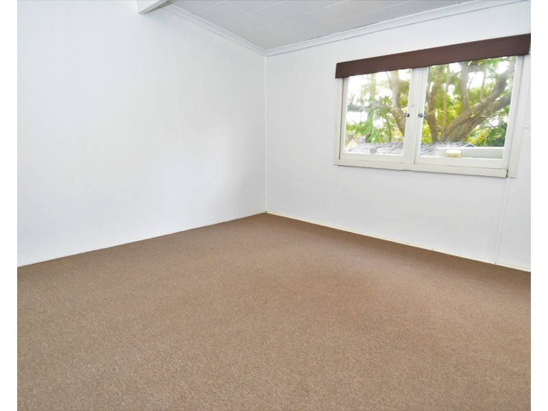 241 Loftus Avenue, Loftus NSW 2232