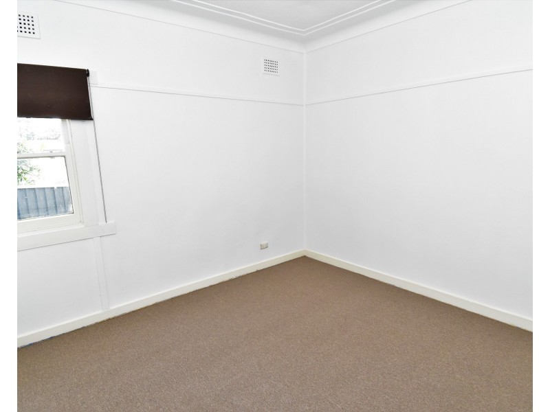 241 Loftus Avenue, Loftus NSW 2232