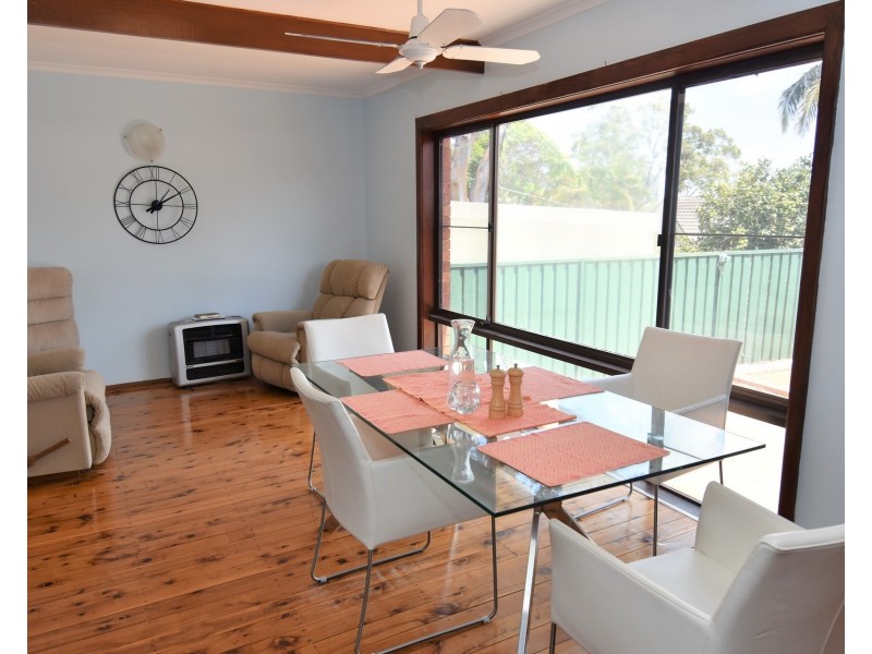 61 Cooriengah Heights Road, Engadine NSW 2233