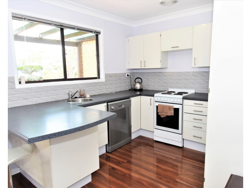 61 Cooriengah Heights Road, Engadine NSW 2233