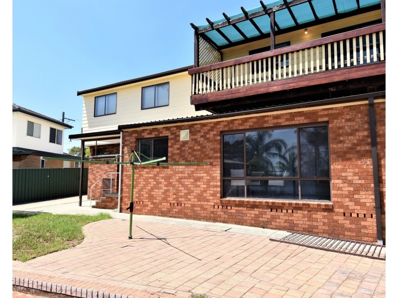 61 Cooriengah Heights Road, Engadine NSW 2233