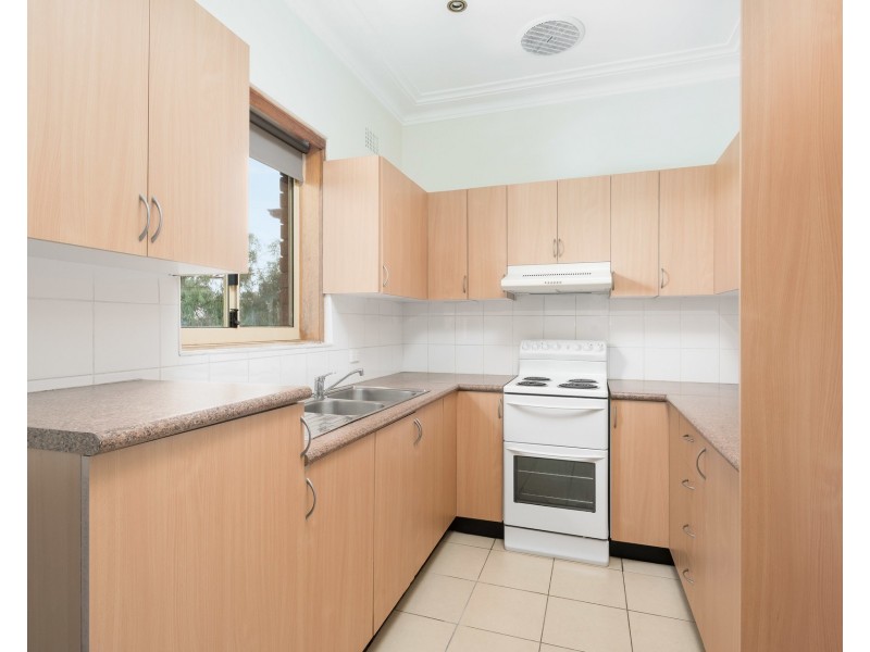 4/2 Oxley Avenue, Jannali NSW 2226
