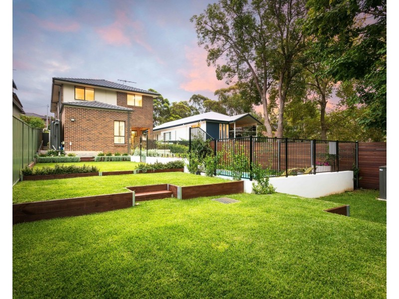 42 Glencoe Street, Sutherland NSW 2232