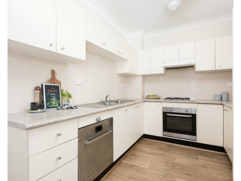 6/20-26 Leonay Street, Sutherland NSW 2232