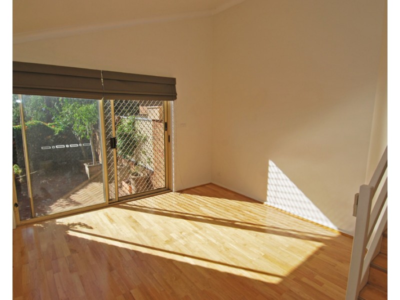 5/115 The Grand Parade, Sutherland NSW 2232