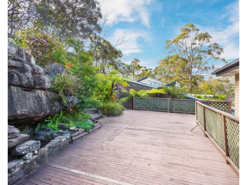 77 Urana Road, Yarrawarrah NSW 2233