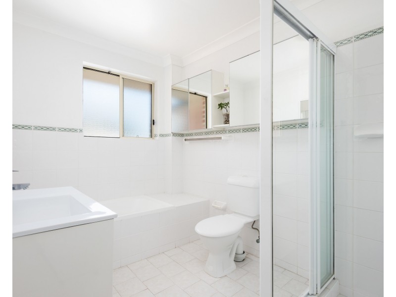 8/82-86 Toronto Parade, Sutherland NSW 2232