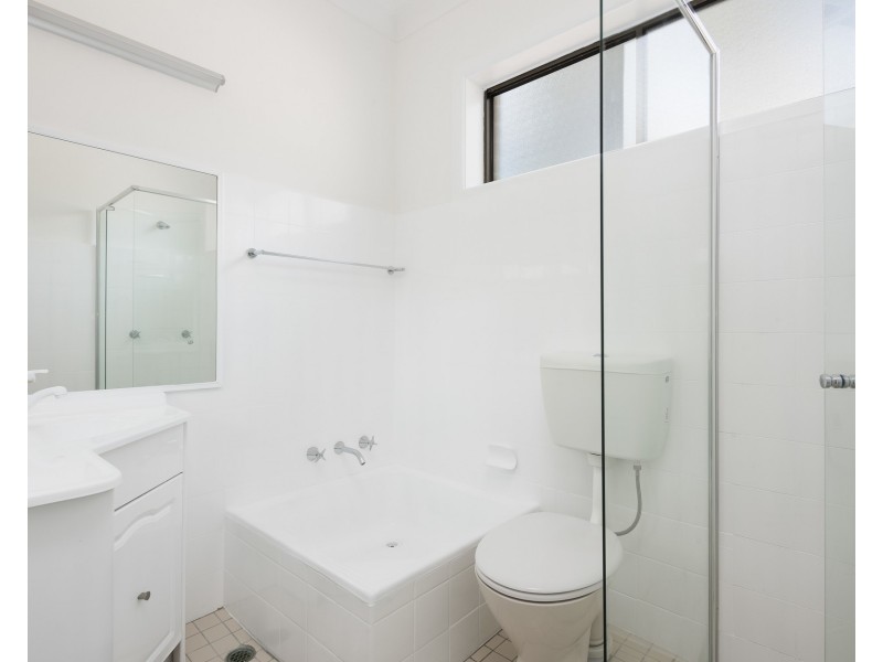 32 Ninth Avenue, Jannali NSW 2226