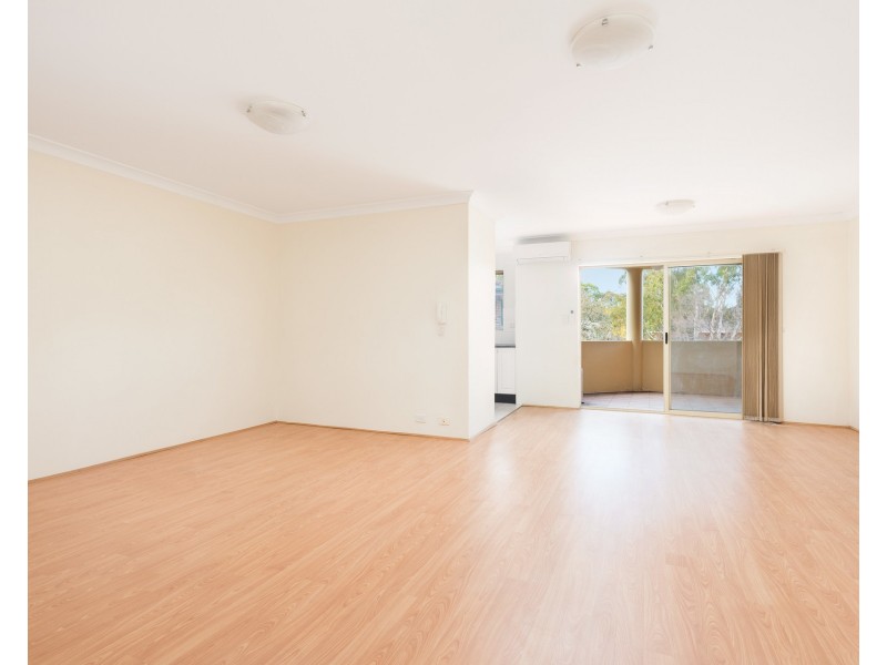 18/13-21 Oxford Street, Sutherland NSW 2232