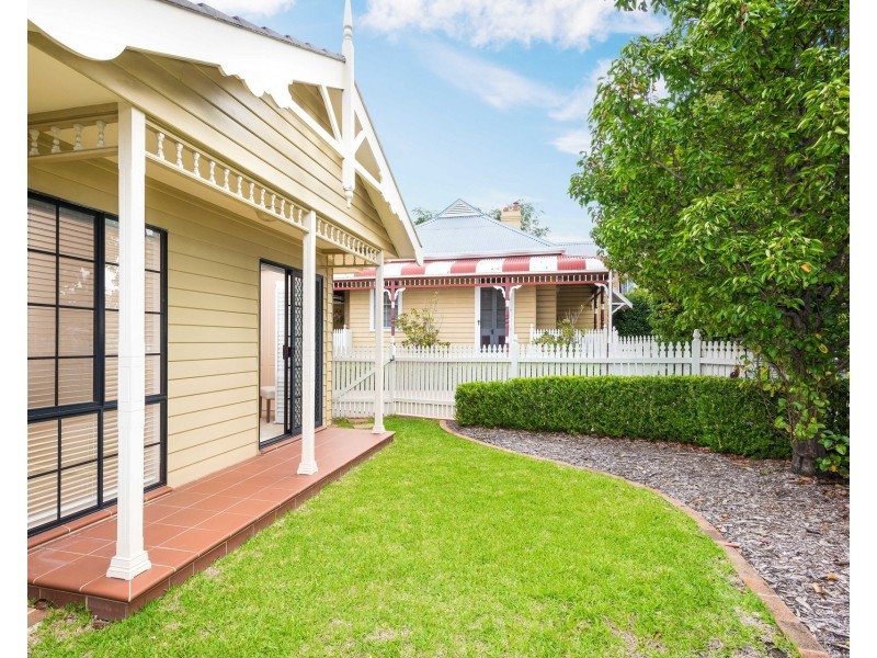 1/92 Toronto Parade, Sutherland NSW 2232