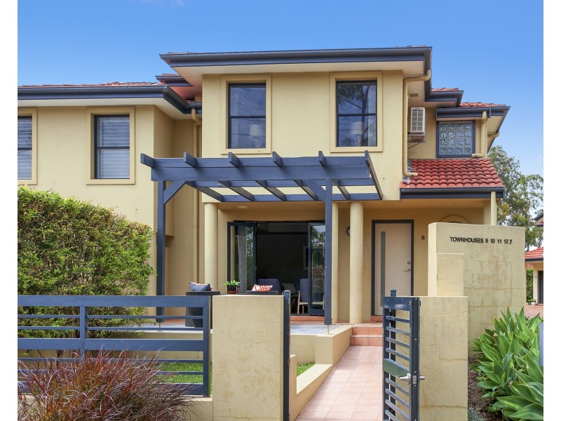 8/17 Dilkara Circuit, Bangor NSW 2234